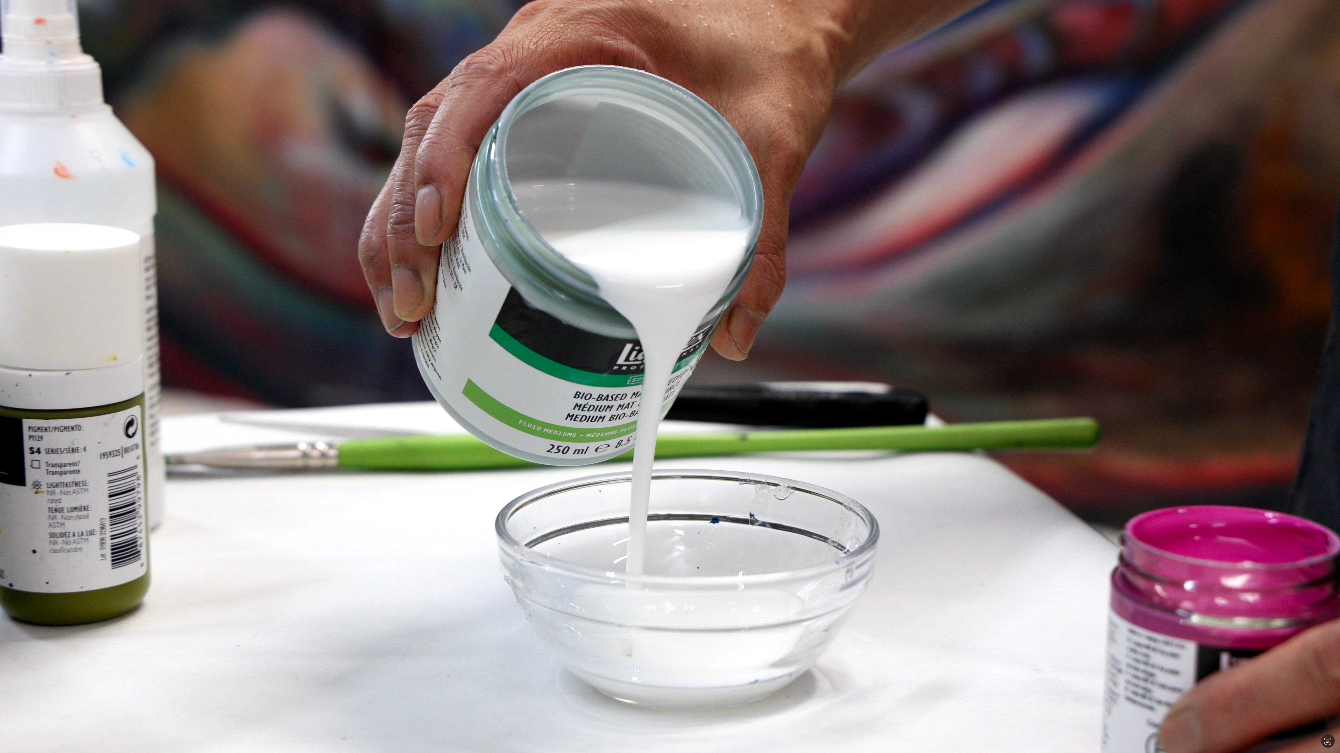 Based Bundle Complete Medium Bio-Based Bundle – Liquitex